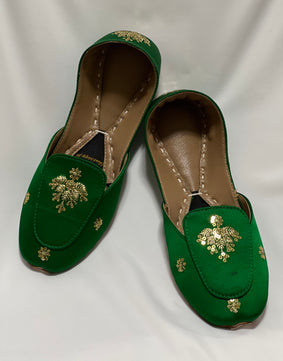 Green beauty loafers